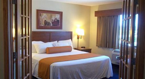 фото отеля AmericInn Lodge & Suites Cedar Rapids _ Airport