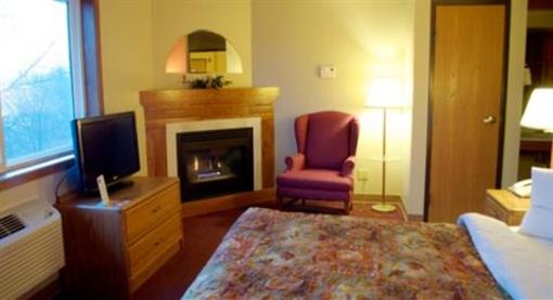 фото отеля Americinn Menomonie