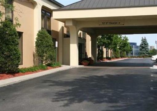 фото отеля Hampton Inn Detroit Southfield