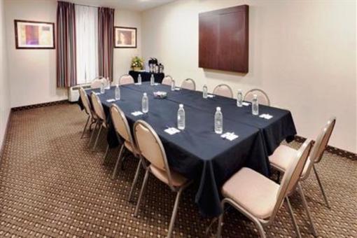 фото отеля Holiday Inn Express Hotel & Suites Chambersburg