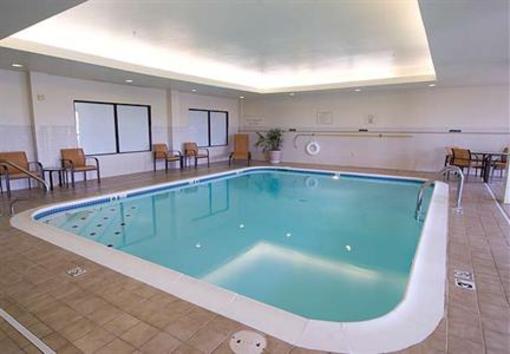 фото отеля Courtyard by Marriott Monroe Airport