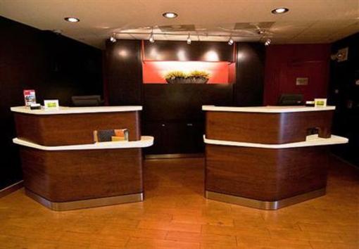 фото отеля Courtyard by Marriott Monroe Airport