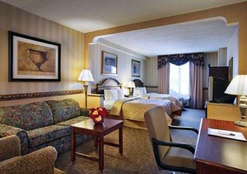 фото отеля Comfort Inn & Suites Nanuet