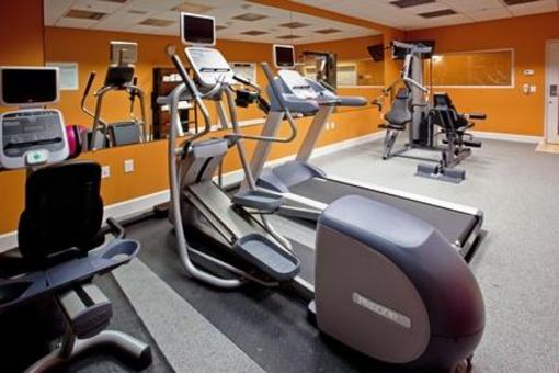 фото отеля Holiday Inn Express Hotel & Suites Clute Southwest