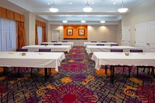 фото отеля Holiday Inn Express Hotel & Suites Clute Southwest