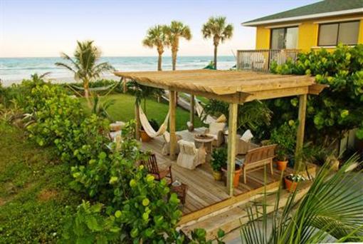 фото отеля Beach Place and Sand Dollar Guesthouse