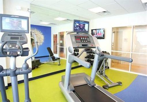 фото отеля SpringHill Suites Grand Forks