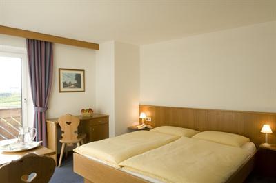 фото отеля Seiser Alm Compatsch Hotel Kastelruth