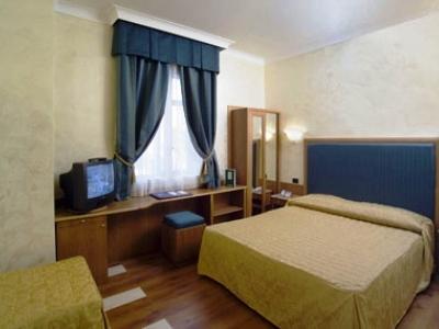фото отеля Jolly Aretusa Palace Hotel