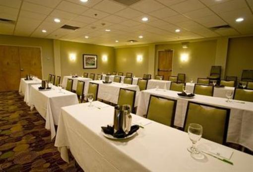 фото отеля Holiday Inn New Orleans West Bank Tower