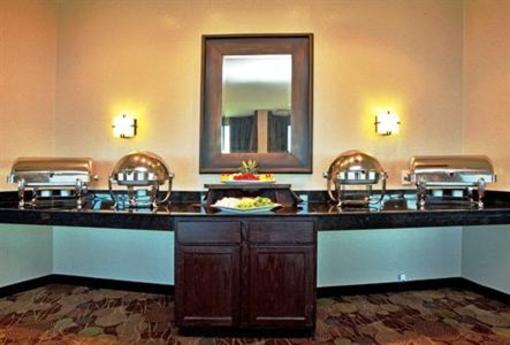 фото отеля Holiday Inn New Orleans West Bank Tower