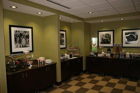 фото отеля Hampton Inn Bath Brunswick