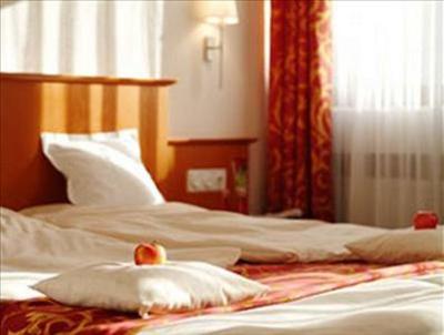 фото отеля Hotel Walfisch Wurzburg