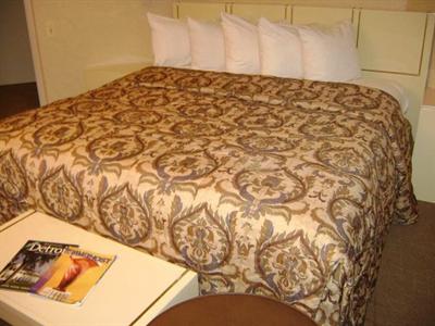 фото отеля Embassy Suites Detroit Southfield