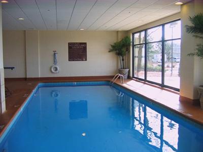фото отеля Embassy Suites Detroit Southfield