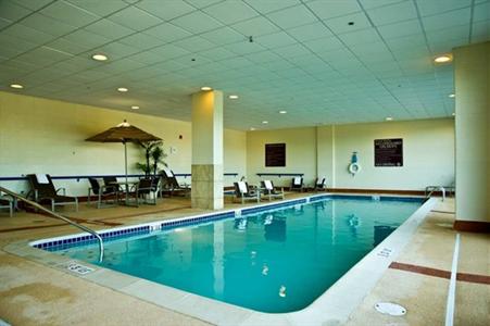 фото отеля Embassy Suites Detroit Southfield
