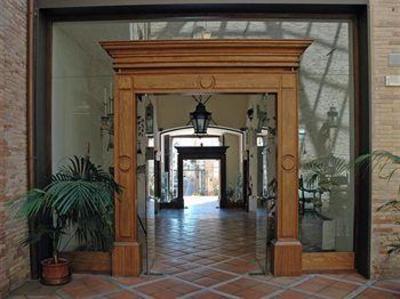 фото отеля Castello Chiola Hotel