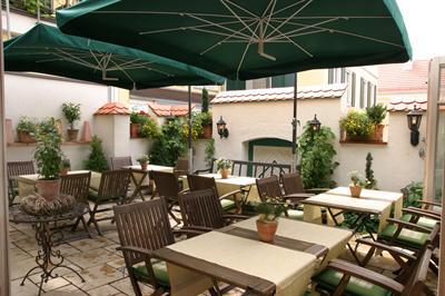 фото отеля Romantik Hotel Hirschen