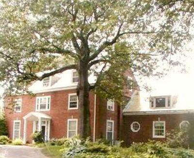 фото отеля Farnam Guest House