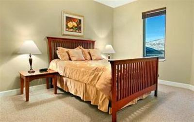 фото отеля Crestview Condominiums