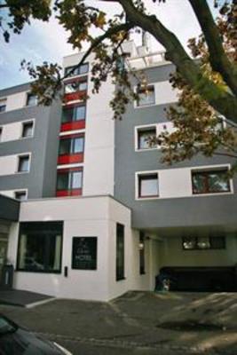 фото отеля Hotel Hirsch Fellbach