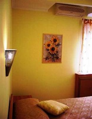 фото отеля Da Raffaelina Hotel Pozzuoli