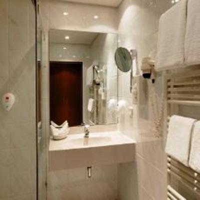 фото отеля Axxe Motel Weiskirchen Nord Rodgau