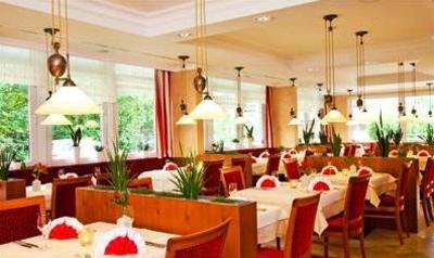 фото отеля Hotel Bayerischer Hof Bad Fussing