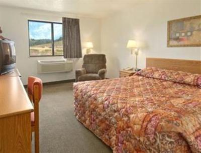 фото отеля Super 8 Weston