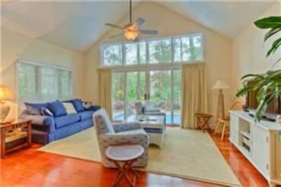 фото отеля ResortQuest Mooring Buoy Vacation Rentals Hilton Head Island