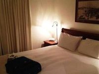 Hearns Cottage Suites Port Fairy