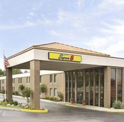 фото отеля Super 8 Miamisburg Dayton S Area