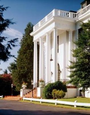 фото отеля Tarrytown House Estate on the Hudson