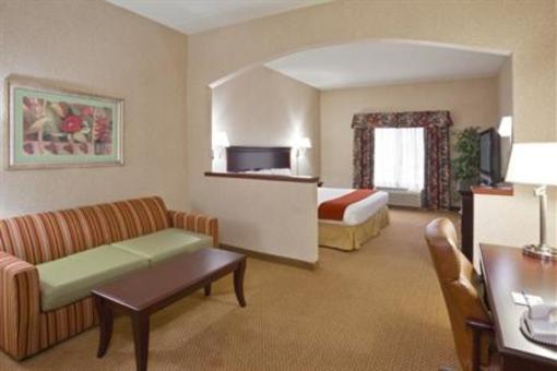 фото отеля Holiday Inn Express Findlay