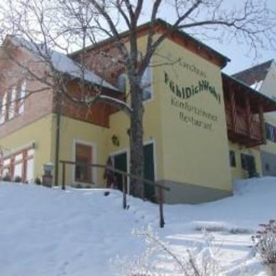 фото отеля Landhaus Fuhldichwohl Fehring