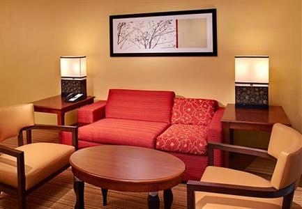 фото отеля Courtyard by Marriott Indianapolis Carmel
