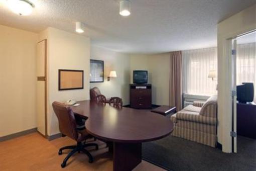 фото отеля Candlewood Suites Huntsville