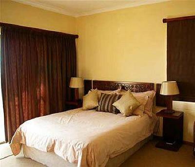 фото отеля Bar-t-Nique Guest House