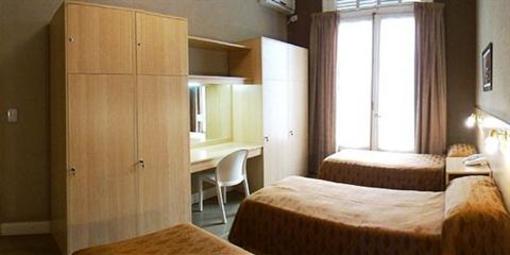 фото отеля Galeon Del Plata Hostel