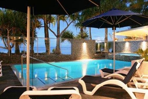 фото отеля On The Beach Noosa