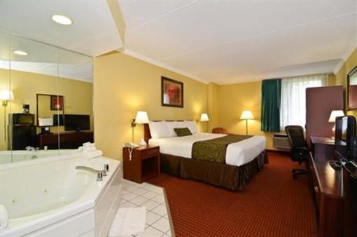 фото отеля Best Western Waukesha Grand Hotel Pewaukee