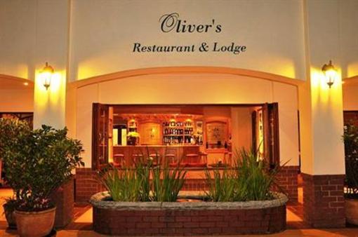 фото отеля Olivers Lodge Hotel White River