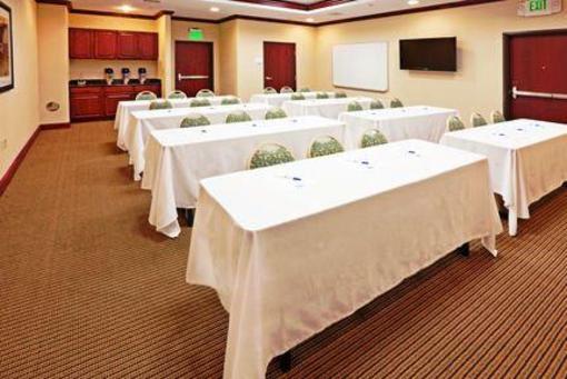 фото отеля Holiday Inn Express Hotel & Suites Guymon
