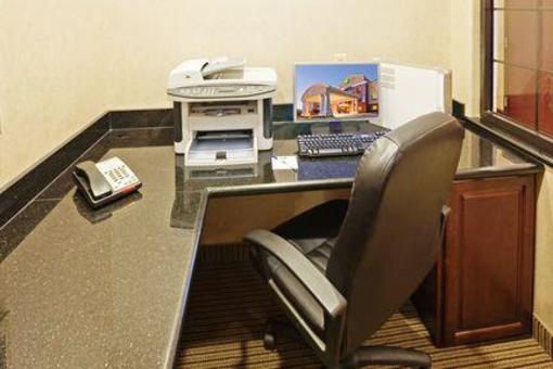 фото отеля Holiday Inn Express Hotel & Suites Guymon