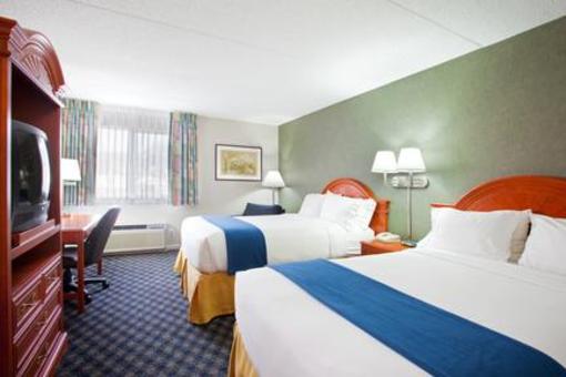 фото отеля Holiday Inn Express Chicago-St. Charles