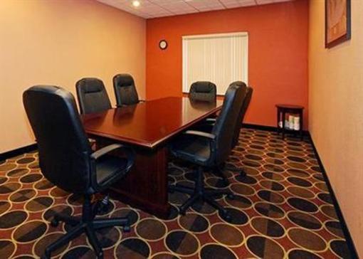 фото отеля Comfort Suites Downtown Athens