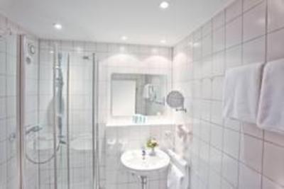 фото отеля Hotel Schloss Reinach