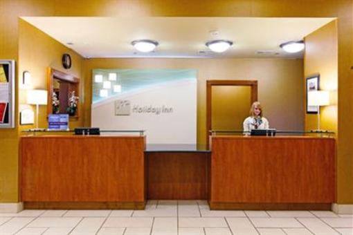 фото отеля Holiday Inn Batesville
