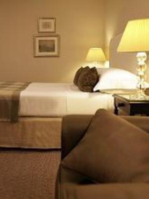 фото отеля Macdonald Randolph Hotel