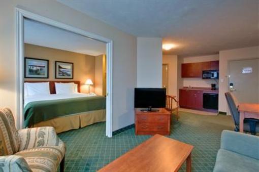 фото отеля Holiday Inn Express Moncton
